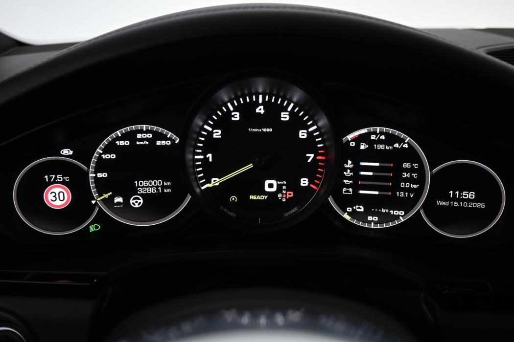 PORSCHE Cayenne 2020