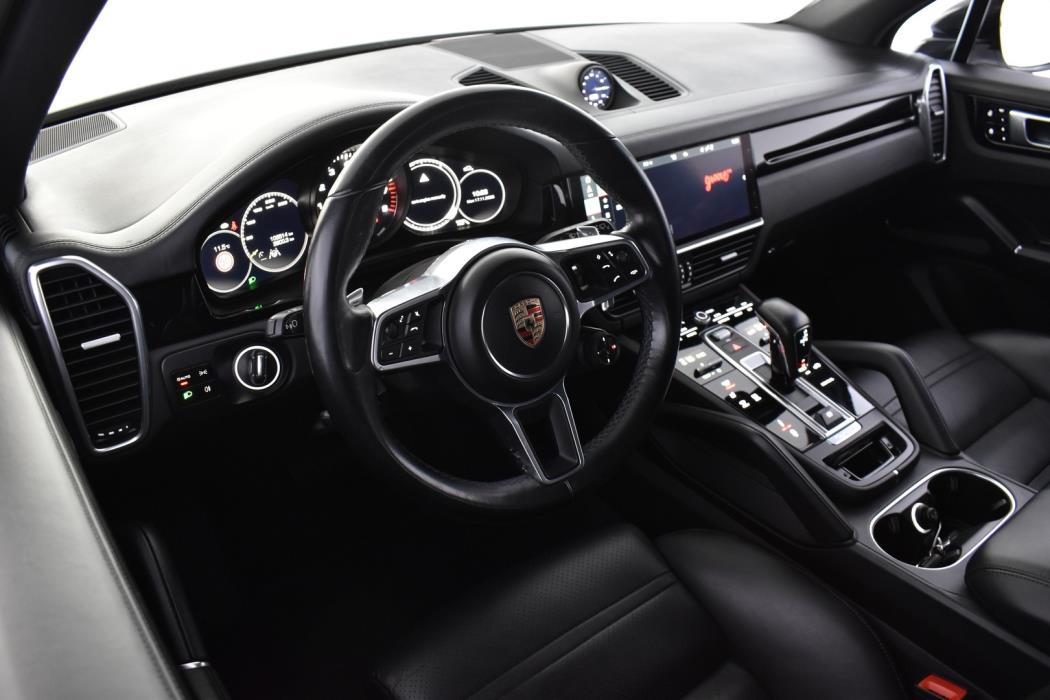 PORSCHE Cayenne 2020