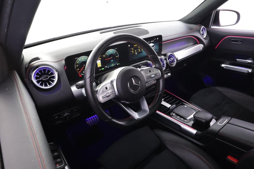 MERCEDES-BENZ EQB 2022
