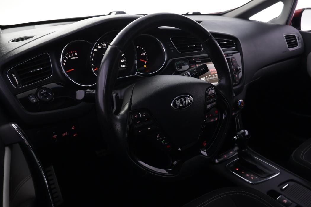 KIA cee'd 2013