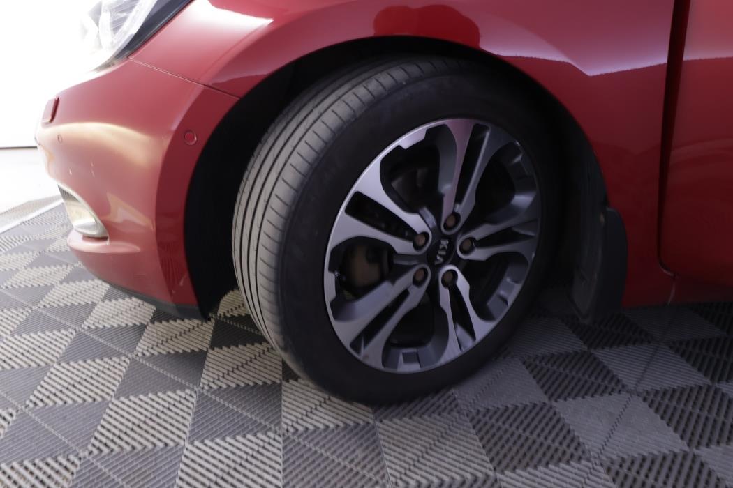 KIA cee'd 2013