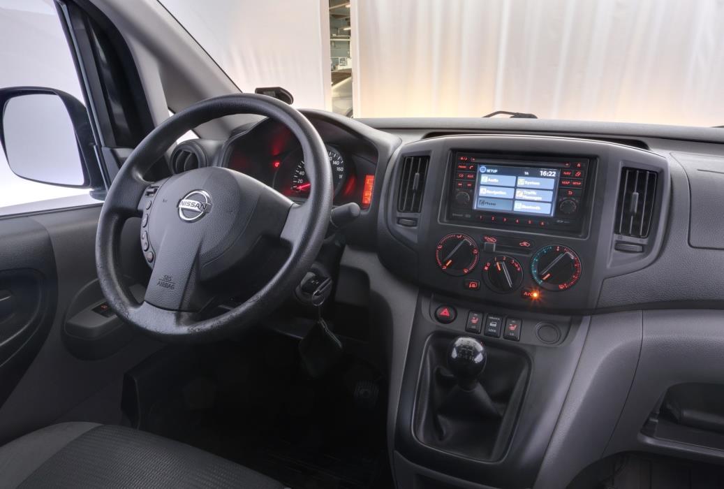 NISSAN NV200 2014