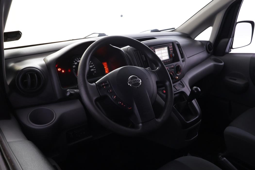NISSAN NV200 2014