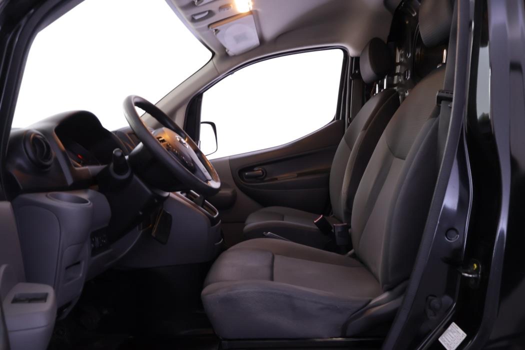 NISSAN NV200 2014