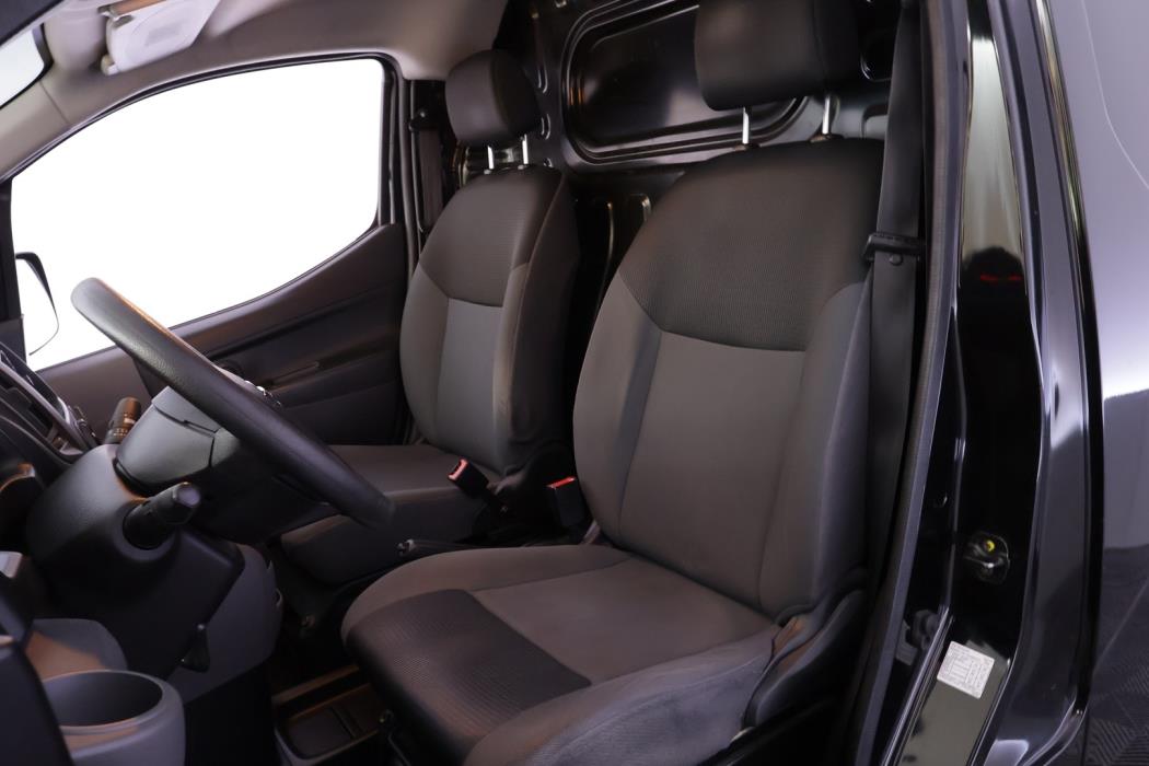 NISSAN NV200 2014