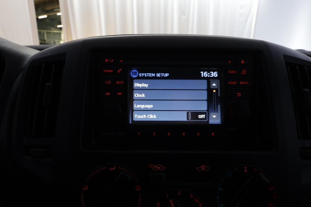 NISSAN NV200 2014