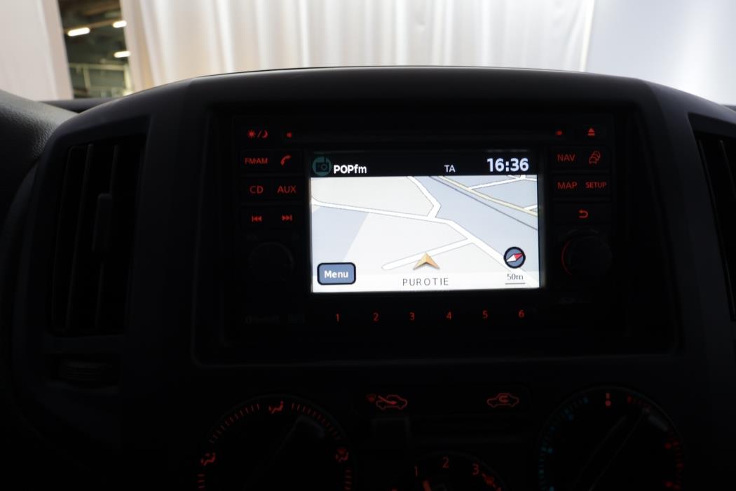 NISSAN NV200 2014