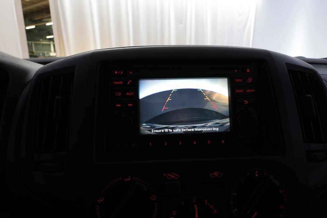 NISSAN NV200 2014