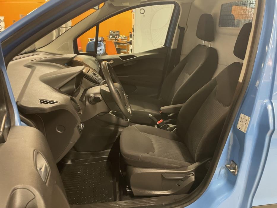 FORD Transit Courier 2015