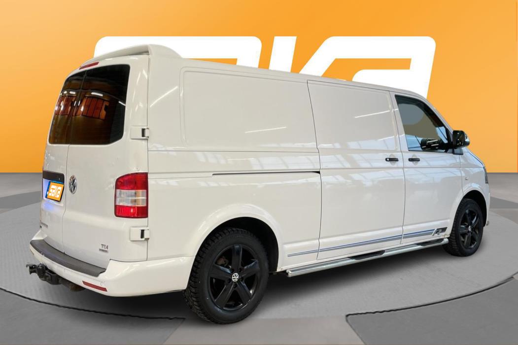 VOLKSWAGEN Transporter 2015