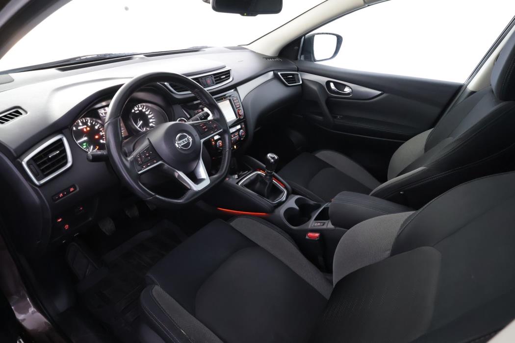 NISSAN Qashqai 2018