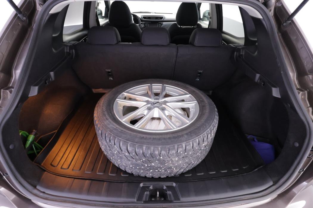 NISSAN Qashqai 2018