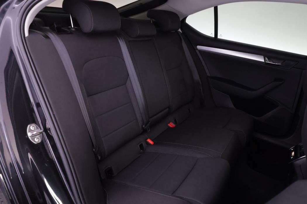 SKODA Superb 2019
