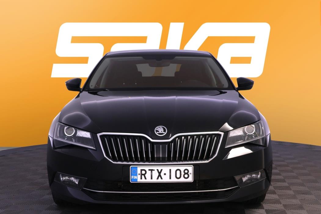 SKODA Superb 2019