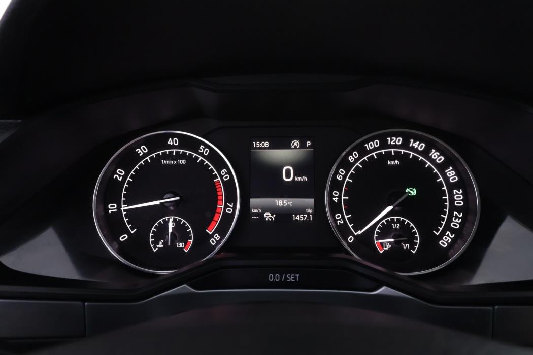 SKODA Superb 2019