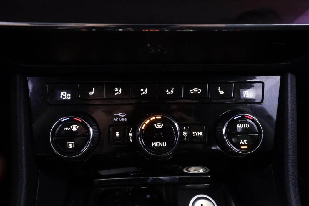 SKODA Superb 2019