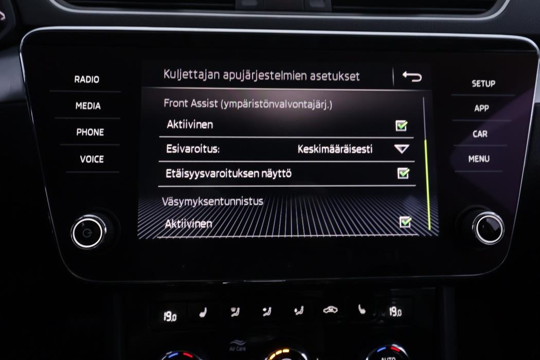 SKODA Superb 2019
