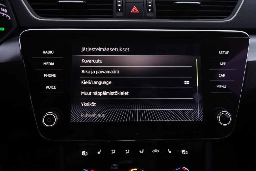SKODA Superb 2019