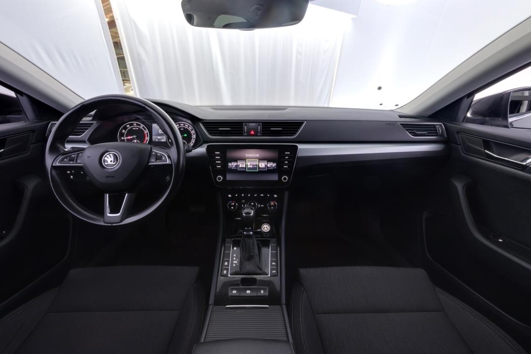 SKODA Superb 2019