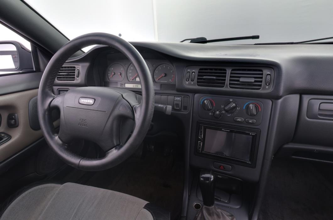 VOLVO C70 1998