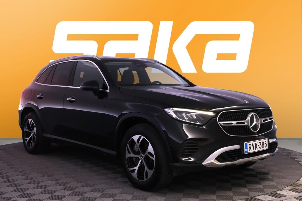 MERCEDES-BENZ GLC 2023