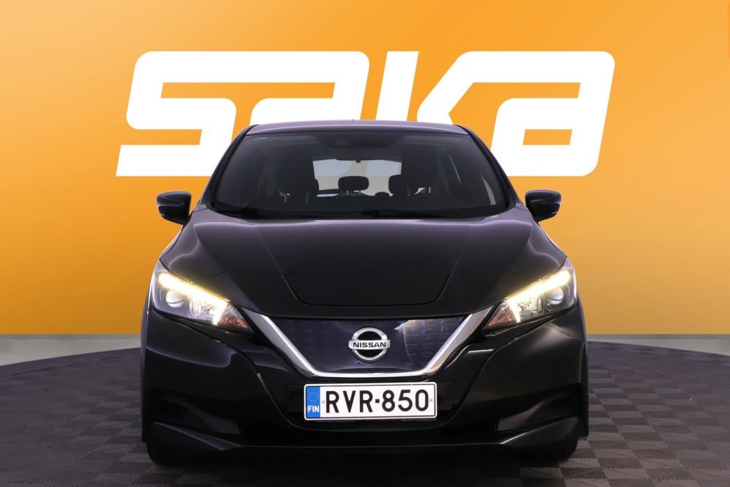 NISSAN LEAF 2022