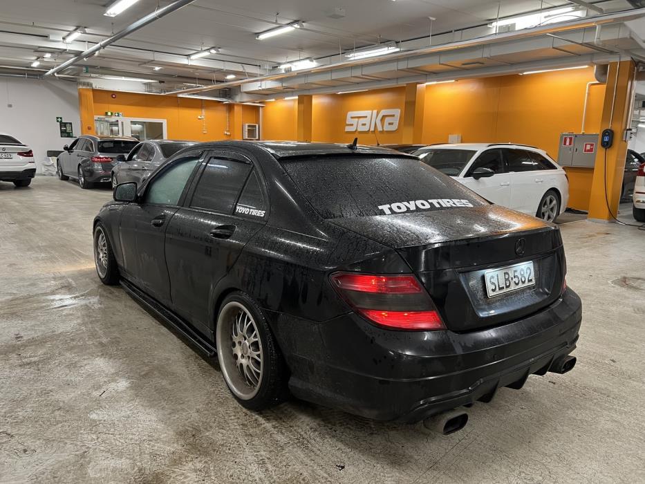 MERCEDES-BENZ C 2007