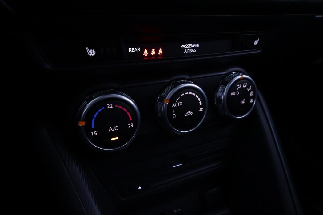 MAZDA CX-3 2015