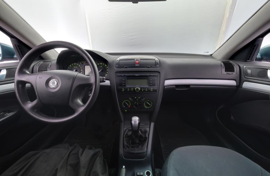SKODA Octavia 2005