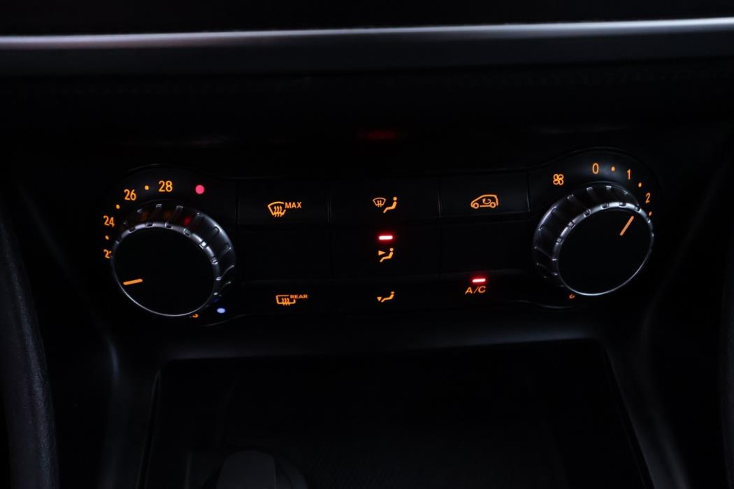 MERCEDES-BENZ A 2013