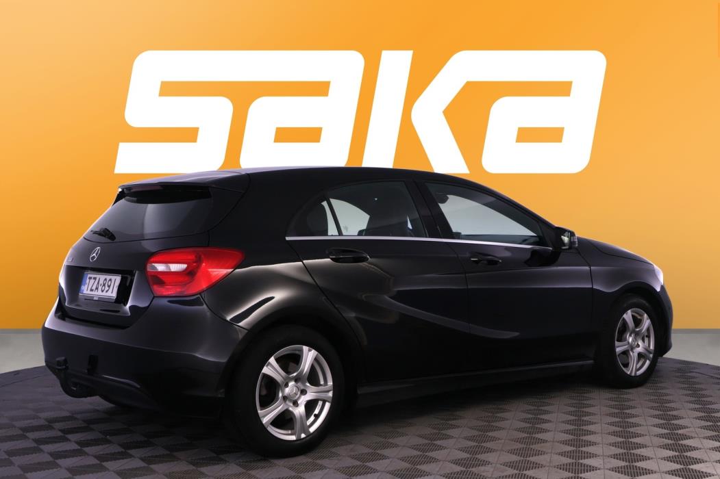 MERCEDES-BENZ A 2013