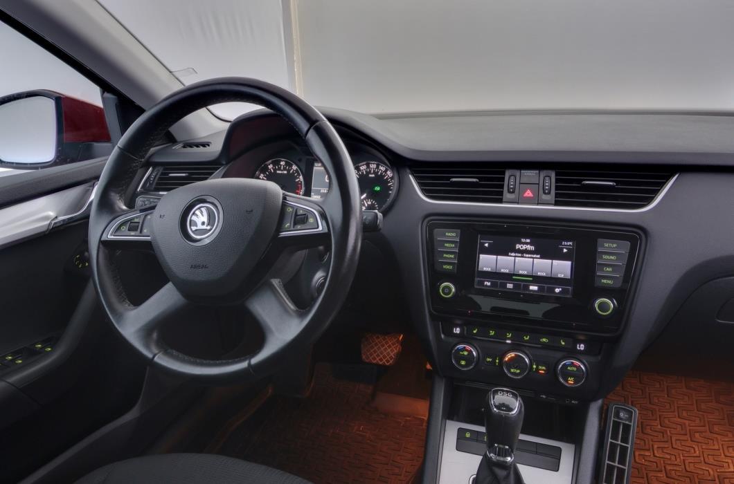 SKODA Octavia 2014