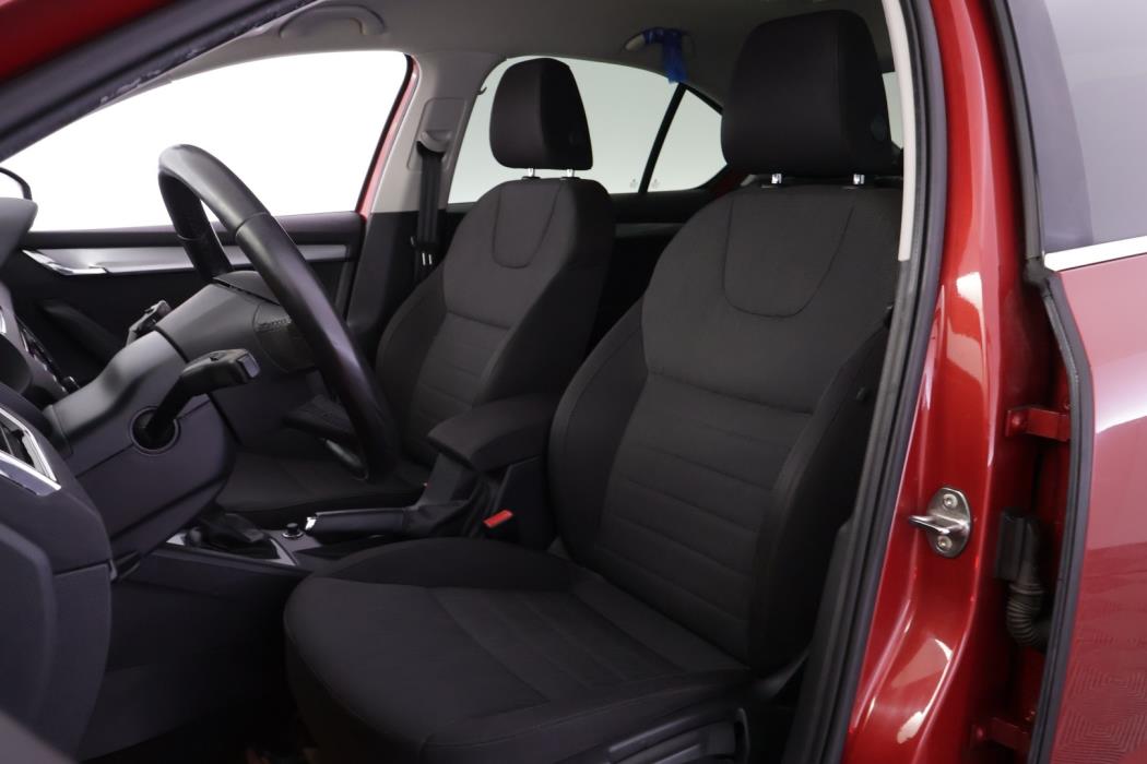 SKODA Octavia 2014
