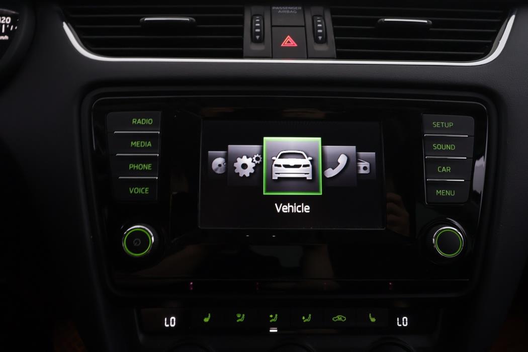 SKODA Octavia 2014