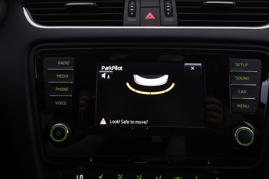 SKODA Octavia 2014