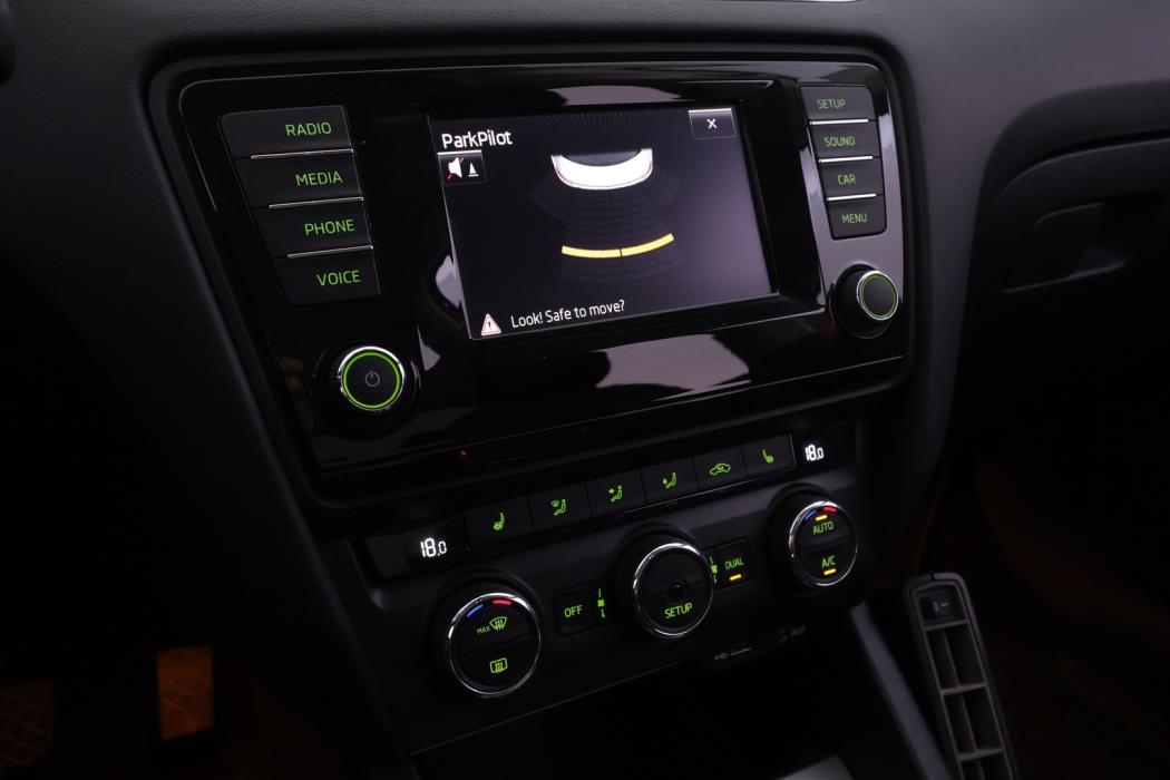 SKODA Octavia 2014