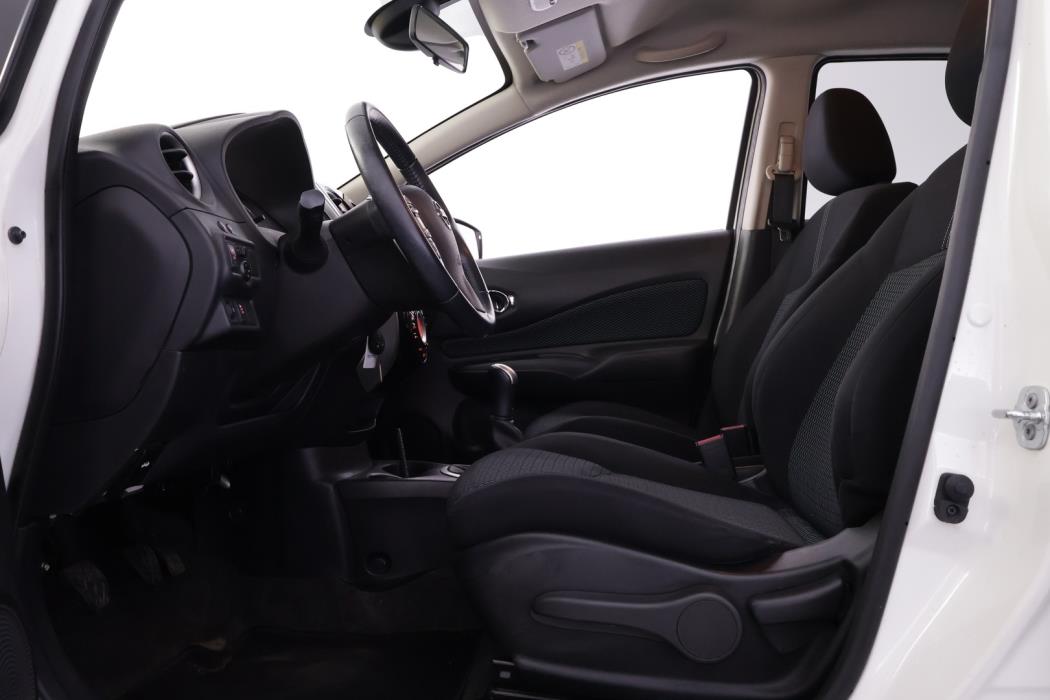 NISSAN Note 2016