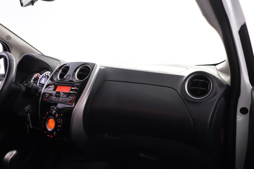NISSAN Note 2016