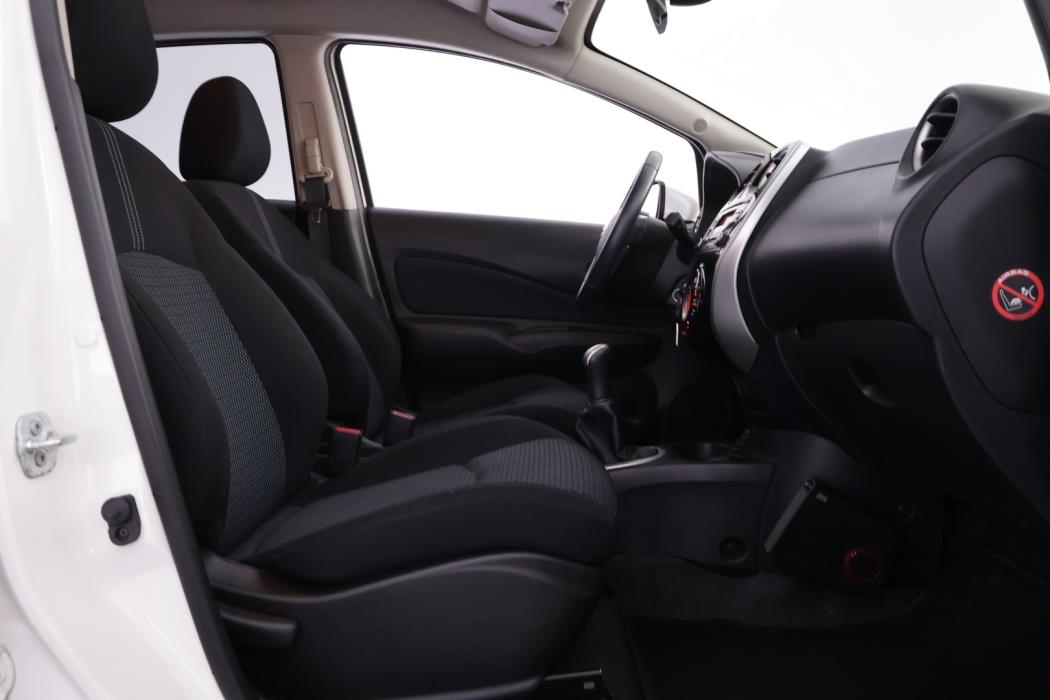 NISSAN Note 2016