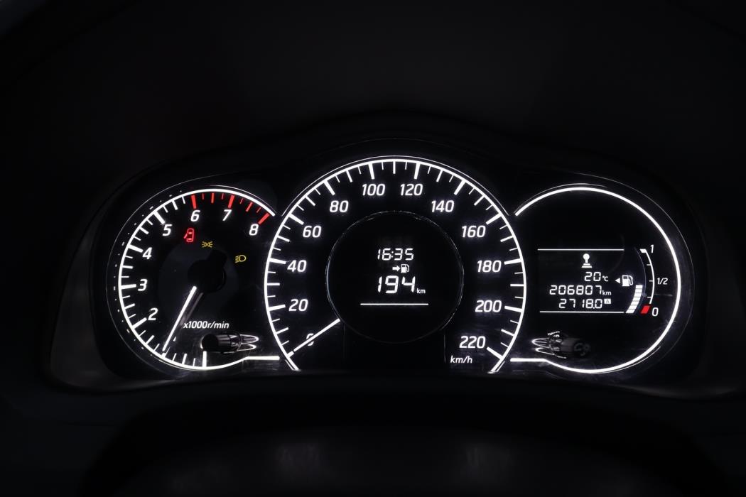 NISSAN Note 2016