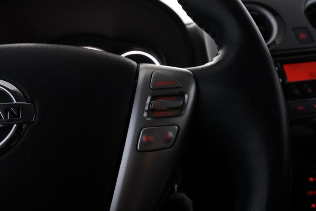 NISSAN Note 2016