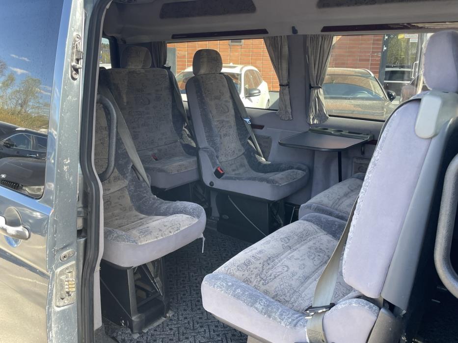 VOLKSWAGEN Transporter 2008