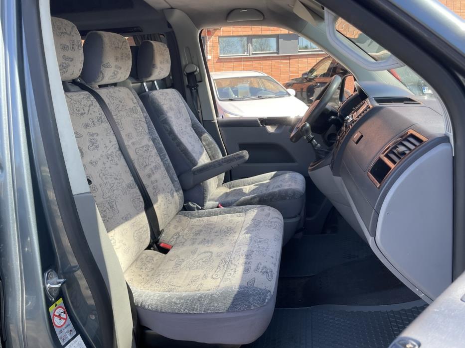 VOLKSWAGEN Transporter 2008