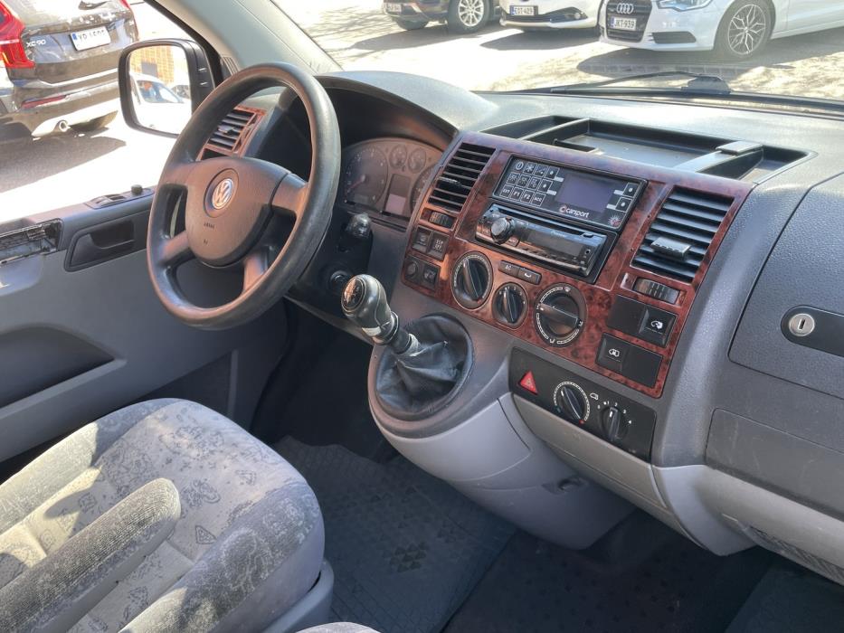 VOLKSWAGEN Transporter 2008
