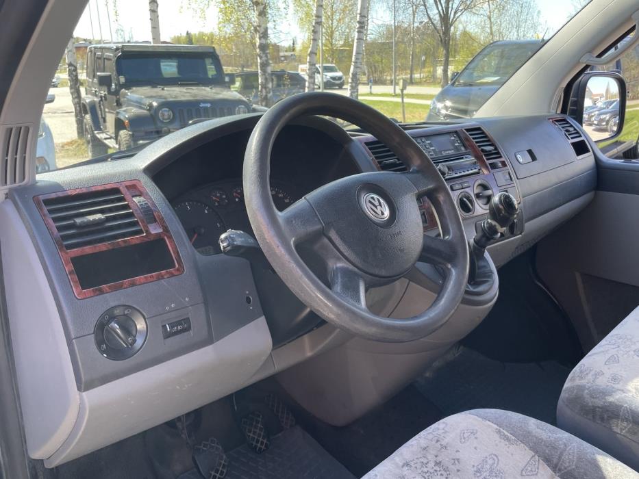 VOLKSWAGEN Transporter 2008