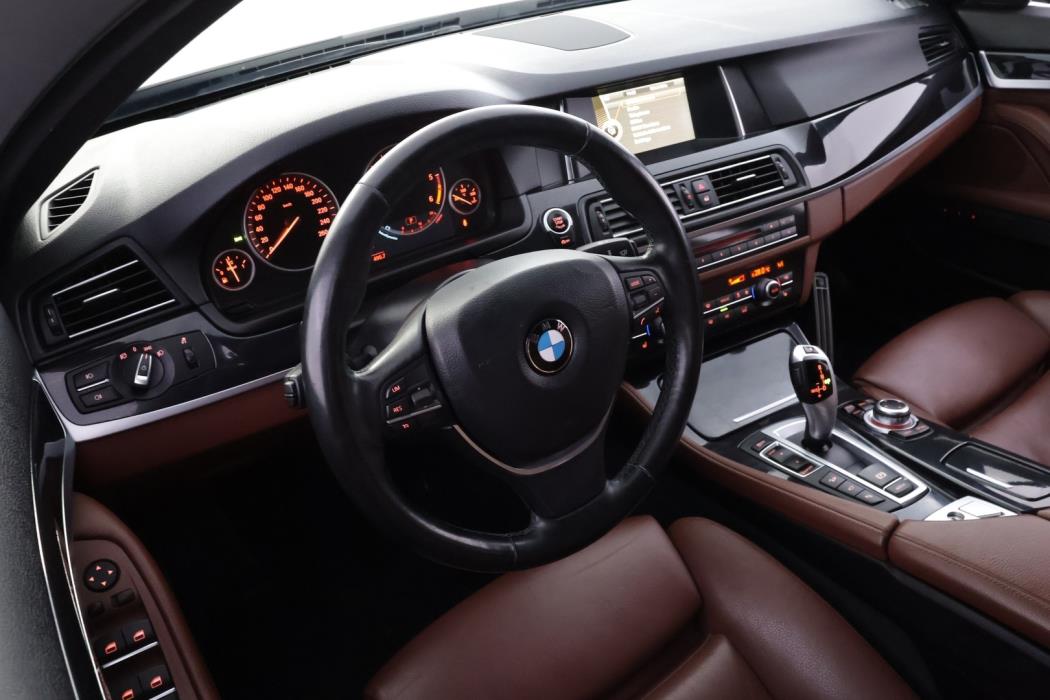 BMW 520 2014