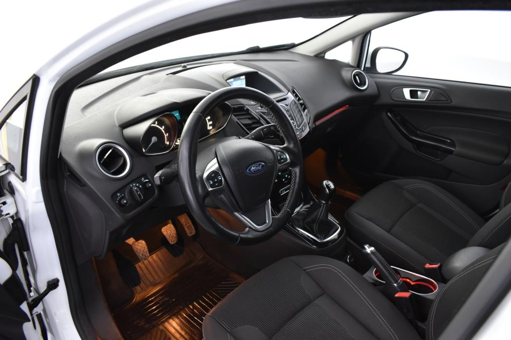 FORD Fiesta 2016