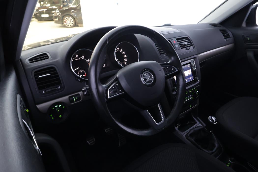 SKODA Yeti 2017