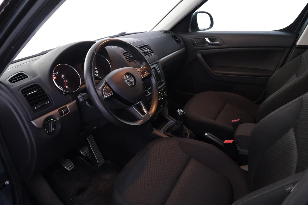 SKODA Yeti 2017