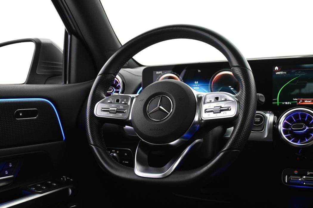 MERCEDES-BENZ EQB 2022